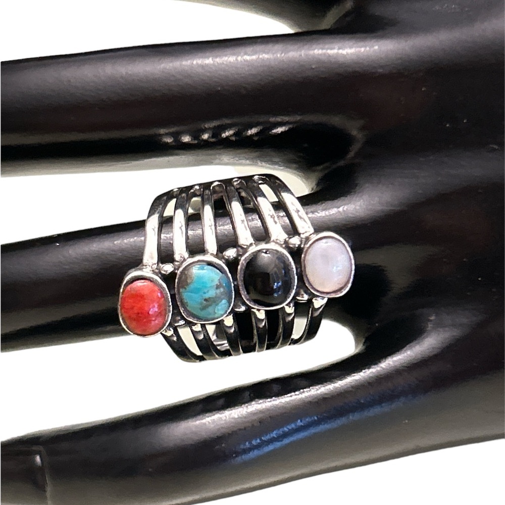 Sterling Silver and Multi Gem Stone Ring in Size 7 . New In Box . Stunni… - Picture 2 of 6